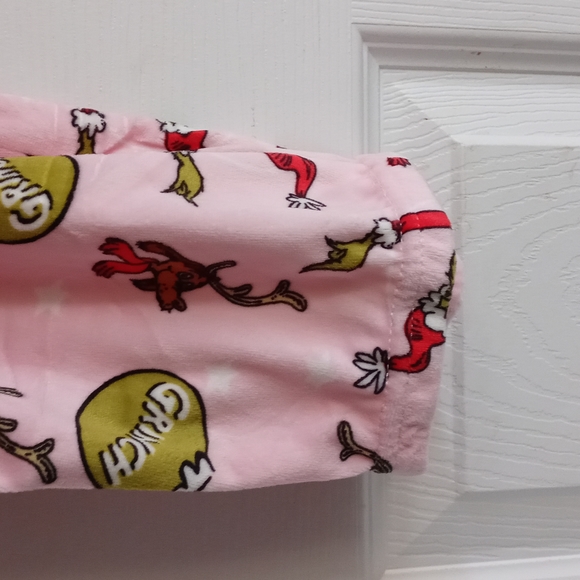 Grinch lounging pants - Picture 5 of 7